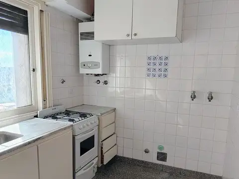 Alquiler Departamento Centro San Isidro, Torre, 2 Amb, Piso 11 Muy Luminoso