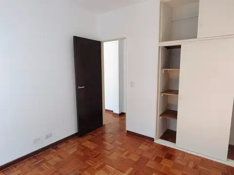 Departamento en Alquiler en San Isidro Centro, $ 700.000