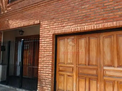 Venta 3 PH en bloque - Jardín - Pileta - Oportunidad!