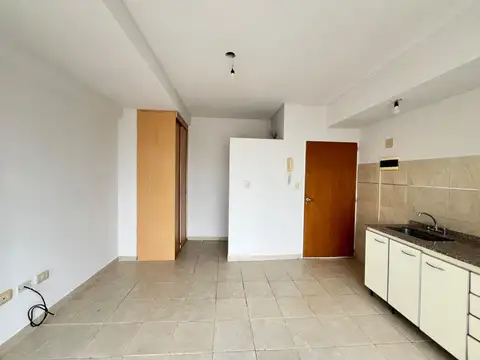 AV. RIVADAVIA 9300, Piso 8