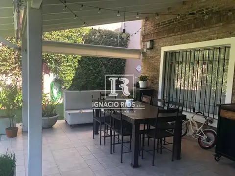 Casa en Alquiler Temporal con 2 cocheras