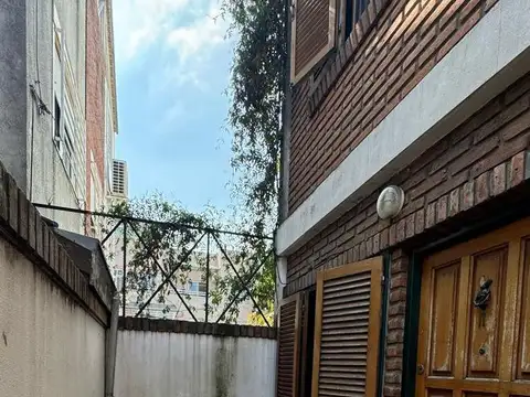 Urquiza  al 1200