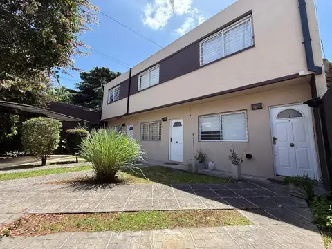 DUPLEX EN COMPLEJO DE AMBITO CERRADO