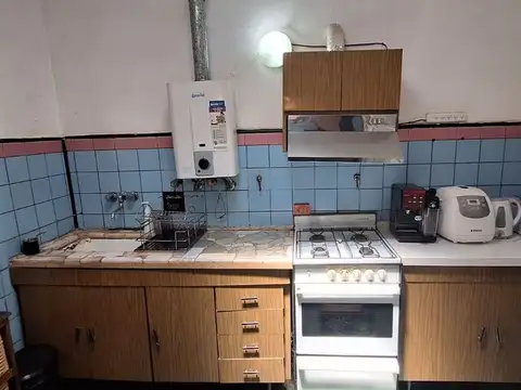 CASA EN VENTA 3 AMBIENTES TEMPERLEY JARDIN  Y FDO