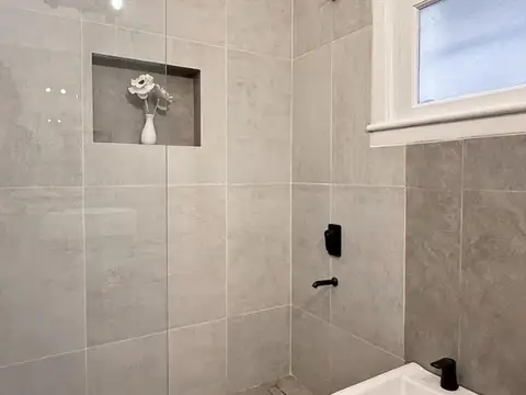 VENTA IMPECABLE PH 2 AMBIENTES PB EN SAN ISIDRO