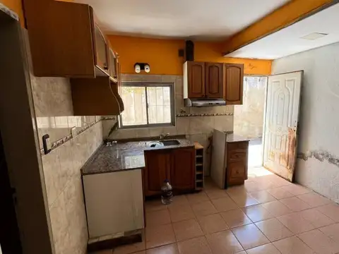 CASA VENTA JOSE C PAZ