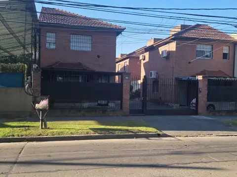 Alquiler Duplex 110 m2 c/ cochera Moreno Residencial