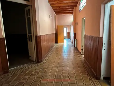 Casa en venta. buen lote - Berutti 335