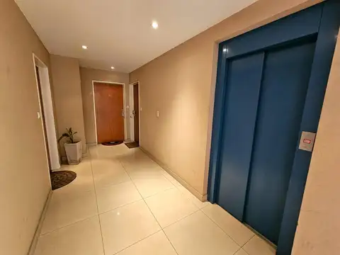 Cochabamba 2300, Piso 5