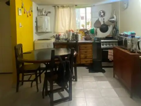 Depto Tipo Casa en Venta de 3 ambientes