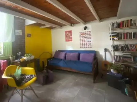 Depto Tipo Casa 3 ambientes con 1 baño