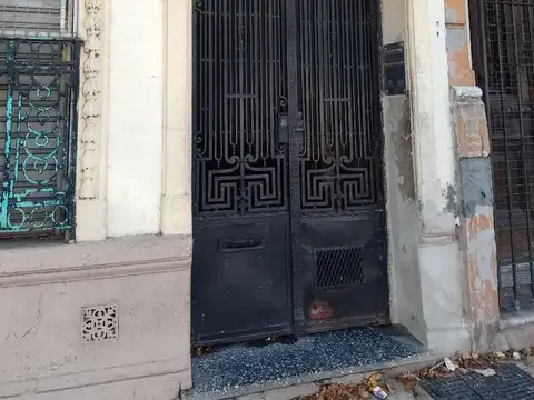 VENTA DEPTO. 4 AMB. TIPO PH.L.S.PEÑA 1300 CONSTITUCION