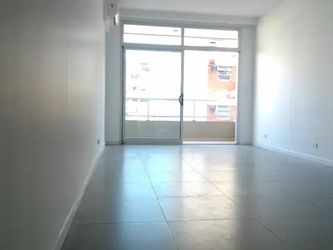 Bogotá 900, Piso 5