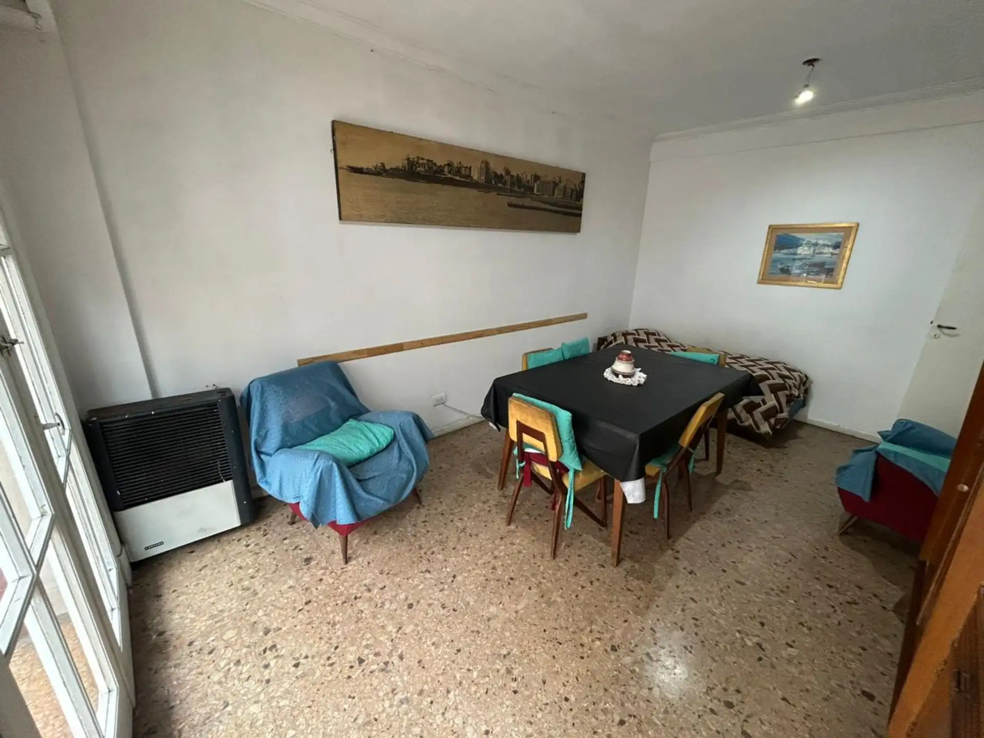Venta dpto 2 ambientes c/ dep. al frente 58m² — Centro