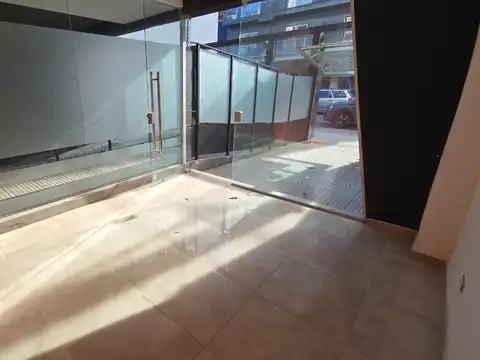 Local en Alquiler en Quilmes, $ 500.000