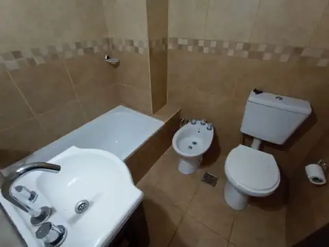 ALQUILER MONOAMBIENTE JUJUY Y ESPAÑA