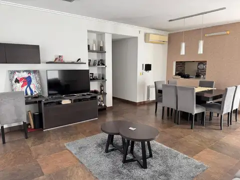 Departamento en Venta de 5 ambientes