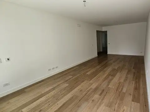 Departamento en Alquiler con 2 cocheras