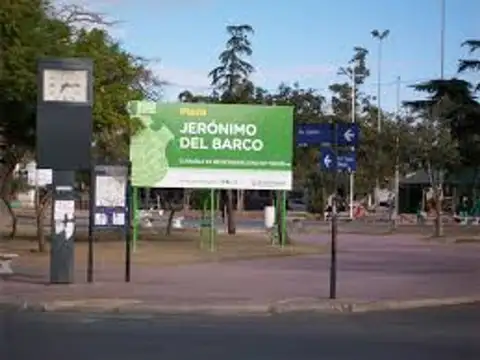Terreno en Venta en Alberdi, USD 440.000