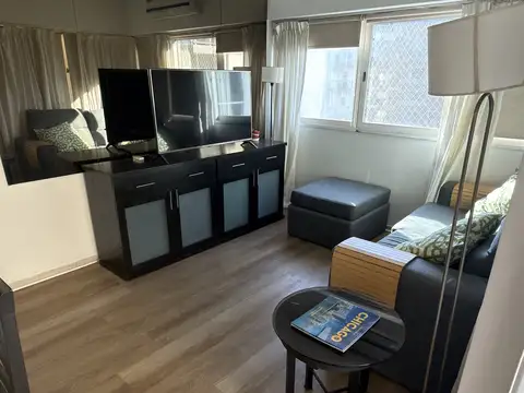 Av.Olazabal 4400, Piso 7