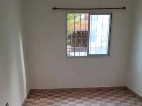 ALQUILER  PH 3 AMBIENTES  PB, MACROCENTRO