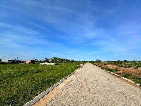 Terreno en Venta 15  mts Frente