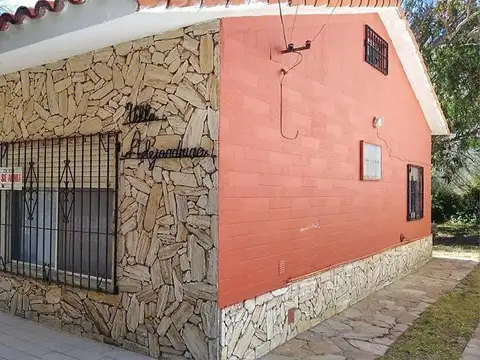Casa en Venta en Mar del Tuyu, USD 140.000