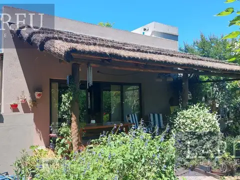 Casa en Venta en el Barrio Roble Joven