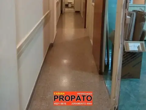 Local en Venta Via Pública