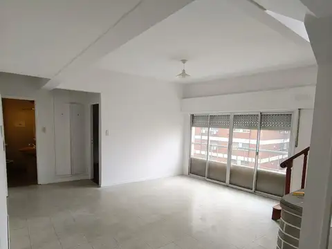 Departamento en Alquiler en Balvanera, $ 1.300.000