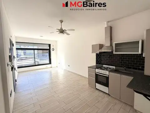 Departamento de dos ambientes en venta - Villa Lugano - con patio y parrilla
