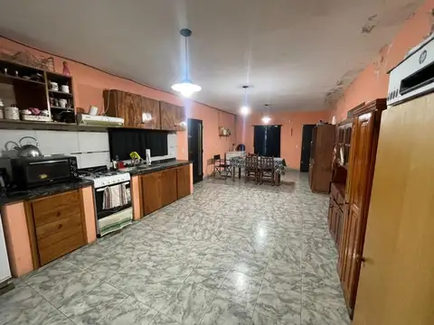 Venta Casa Los Sauces 2 Dorm y Lote 422 m²