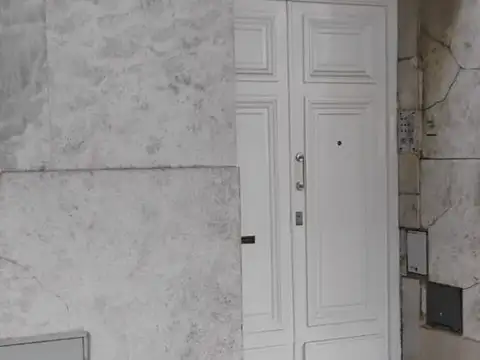 Depto Tipo Casa en Venta 48 años