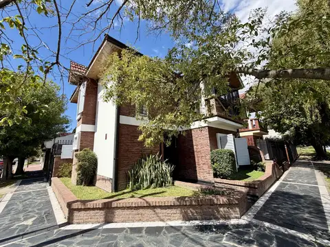 Depto Tipo Casa en Venta 22 años