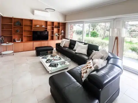 Casa en Alquiler Temporal de 4 dormitorios