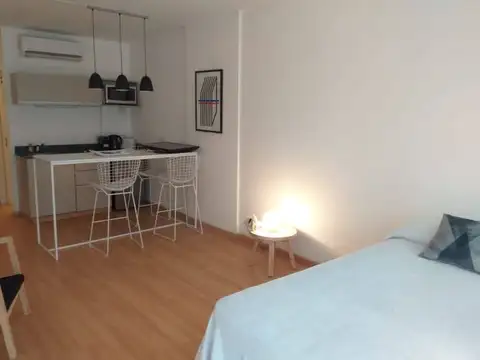 Departamento en Alquiler Temporal en Centro, USD 700