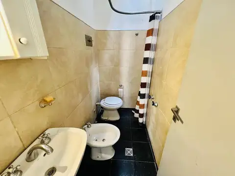 Depto Tipo Casa en Venta en Ramos Mejia, USD 50.000