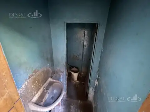 Galpon en Venta 10  mts Frente