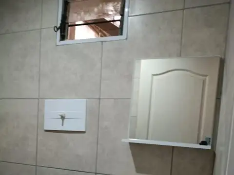 Departamento en Alquiler en Francisco Alvarez, $ 350.000