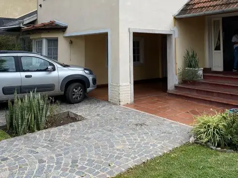 Casa en Venta en Don Torcuato, USD 390.000