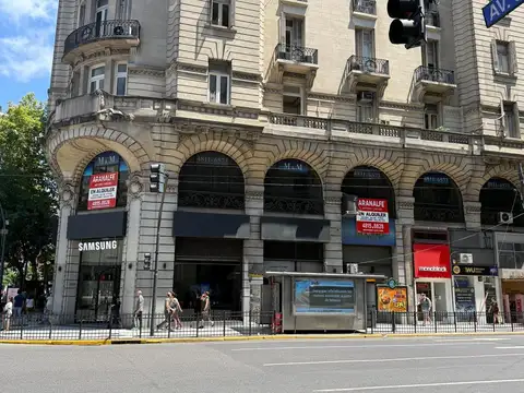 Oficina Premium 500m2 Recoleta - Esquina Icónica Santa Fe y Callao - Entrada Independiente