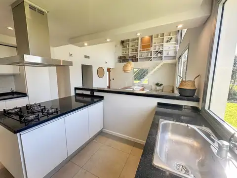 Casa en Venta al Este