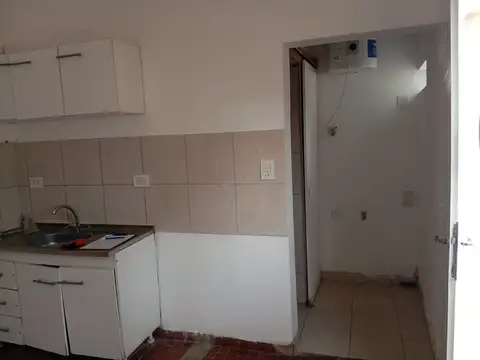 Depto Tipo Casa en Alquiler de 2 ambientes
