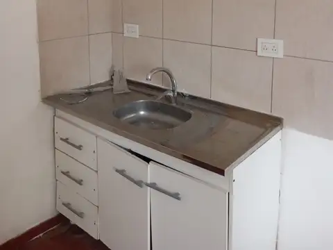 Depto Tipo Casa en Alquiler de 1 dormitorio