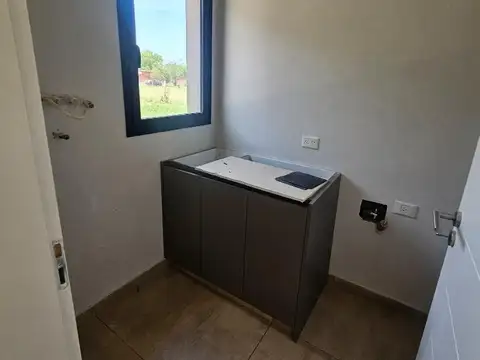 Casa en Alquiler al Oeste