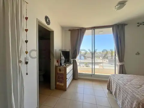 Ituzaingó 3600, Piso 5