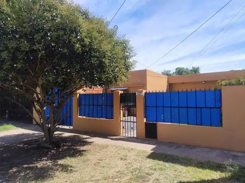 VENTA CASA 3 AMBIENTES QUILMES OESTE
