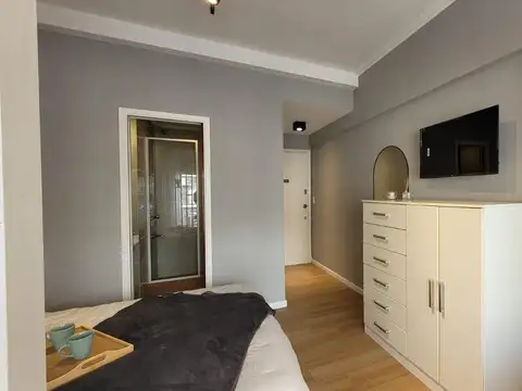 Departamento Monoambiente reciclado con terraza - Belgrano  al 2200