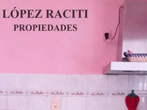 Casa 5 ambientes con 2 baños