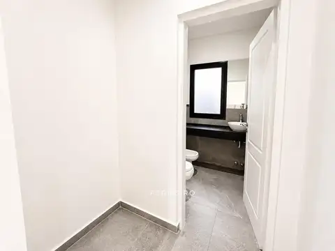Casa en Venta al Este